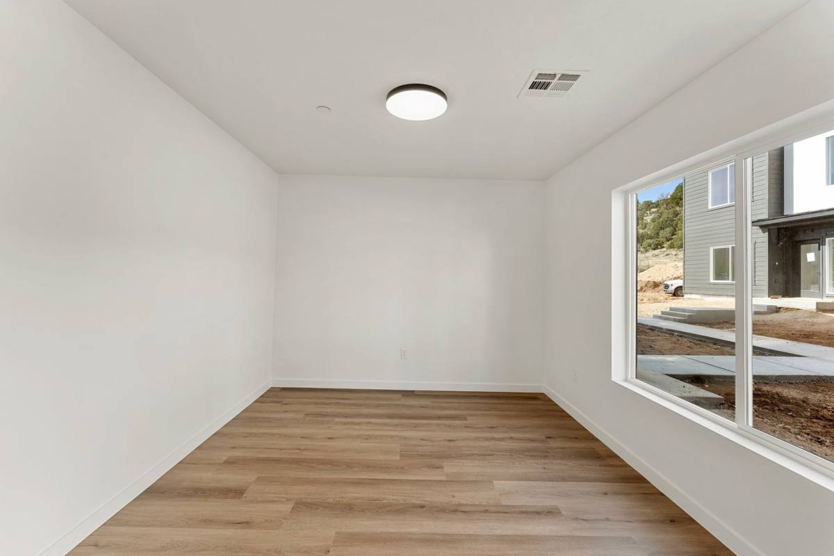 Townhouse for rent at 209 S 1400 W, Cedar City, UT 84720