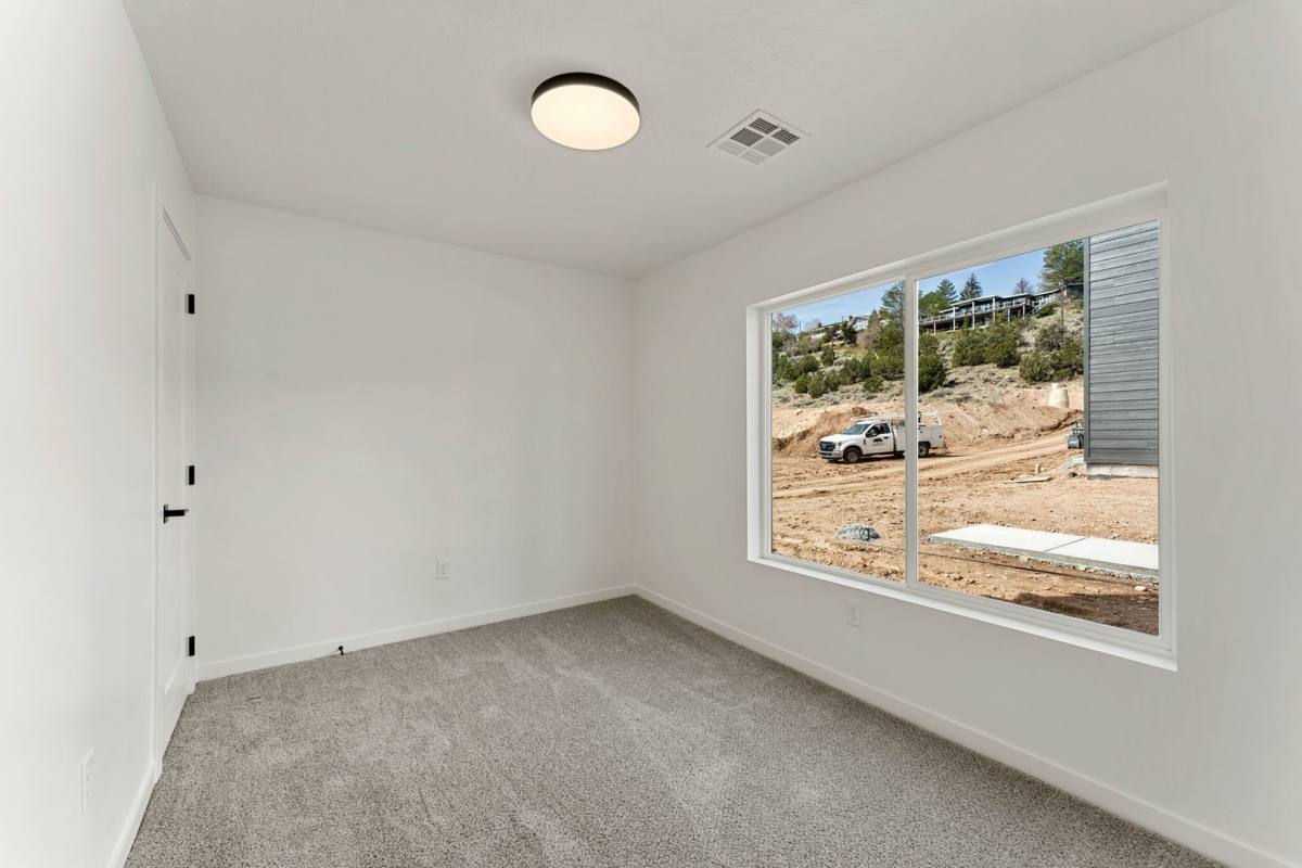 Townhouse for rent at 209 S 1400 W, Cedar City, UT 84720