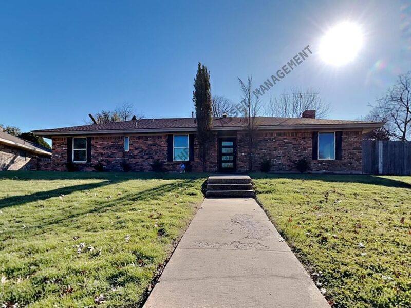 House for rent at 2724 Russwood Lane, Plano, TX 75075