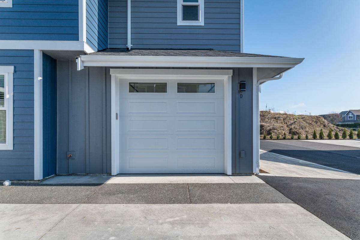 Townhouse for rent at 2214 Dejong Dr, Lynden, WA 98264
