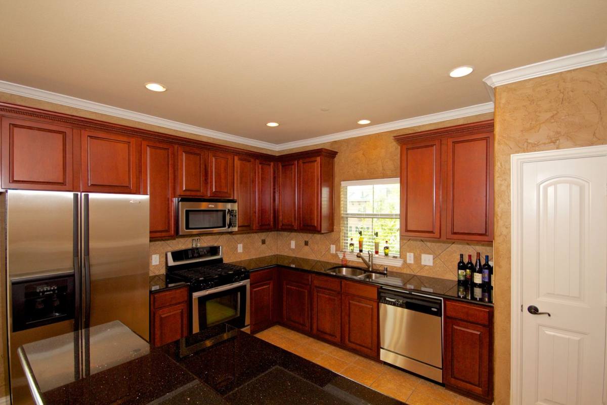 Townhouse for rent at 8709 Trolley Trail, McKinney, TX 75070
