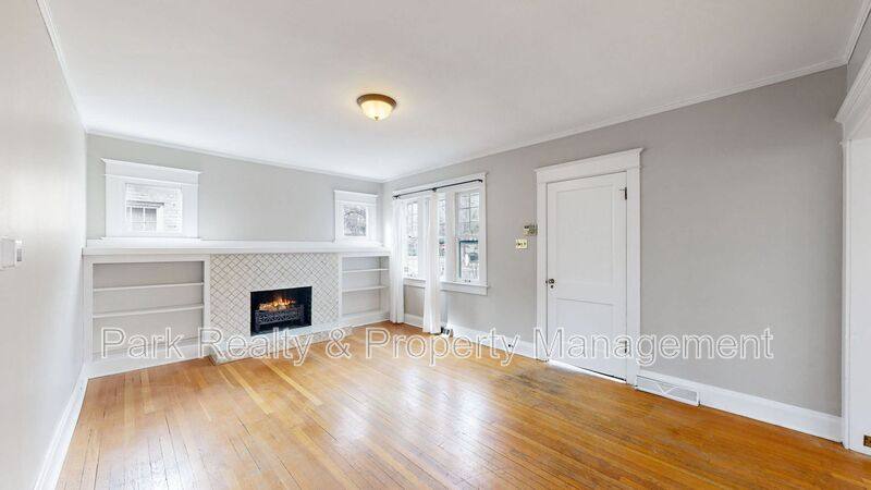 House for rent at 712 Harrison St, Denver, CO 80206