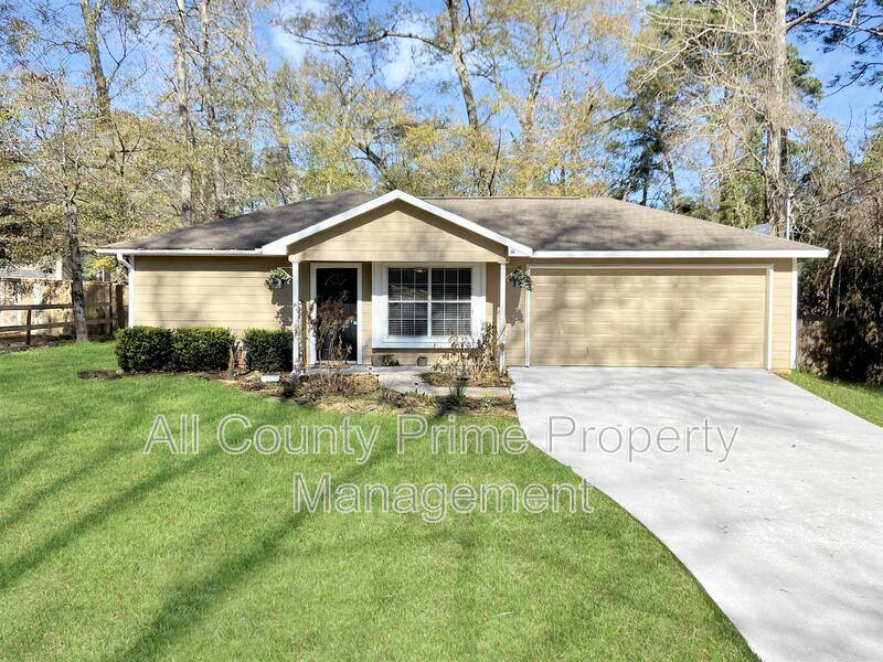 House for rent at 10825 Royal Magnolia Dr, Conroe, TX 77303
