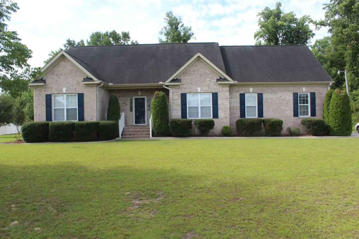 House for rent at 205 Stillwater Creek, Goldsboro, NC 27534
