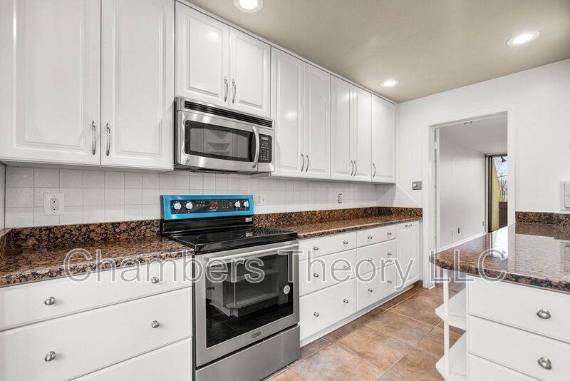Townhouse for rent at 2232 S Randolph St #2, Arlington, VA 22204