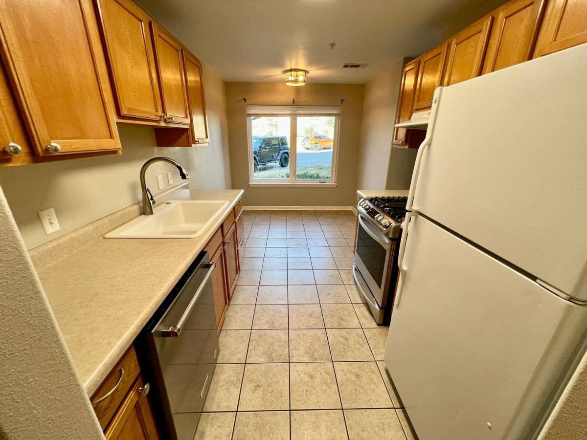 Condo for rent at 790 Castle Valley Blvd, New Castle, CO 81647