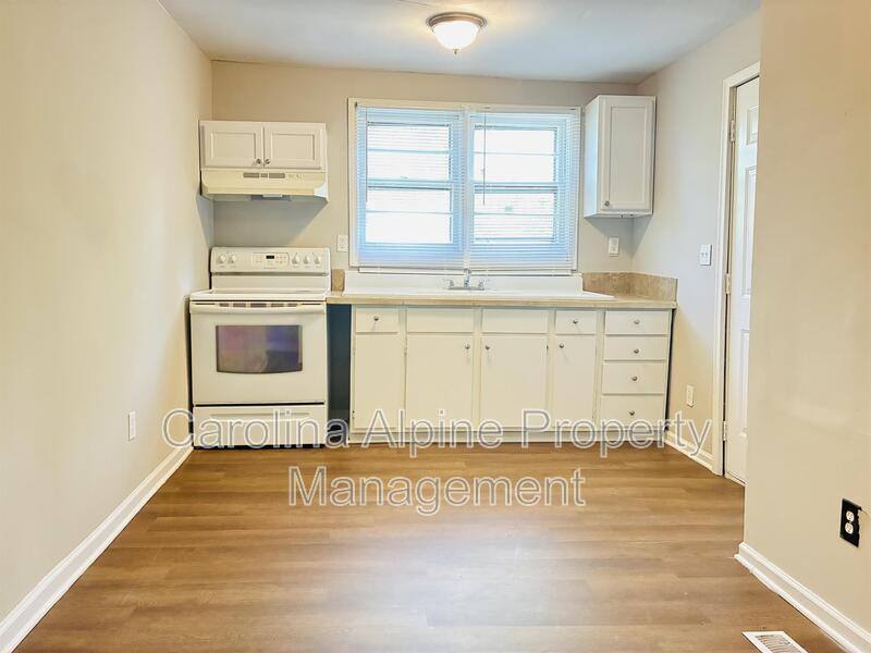House for rent at 202 W Sullivan St, Gastonia, NC 28052