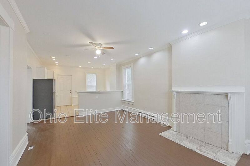 House for rent at 1695 E Weber Rd, Columbus, OH 43211