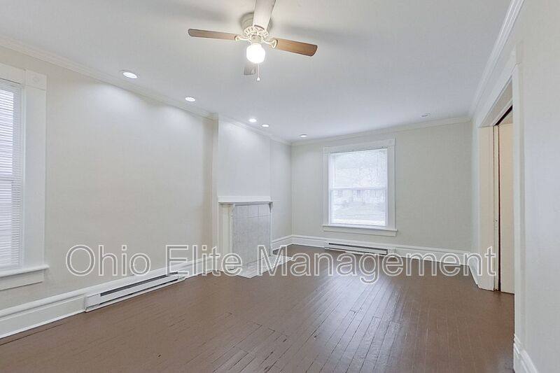 House for rent at 1695 E Weber Rd, Columbus, OH 43211