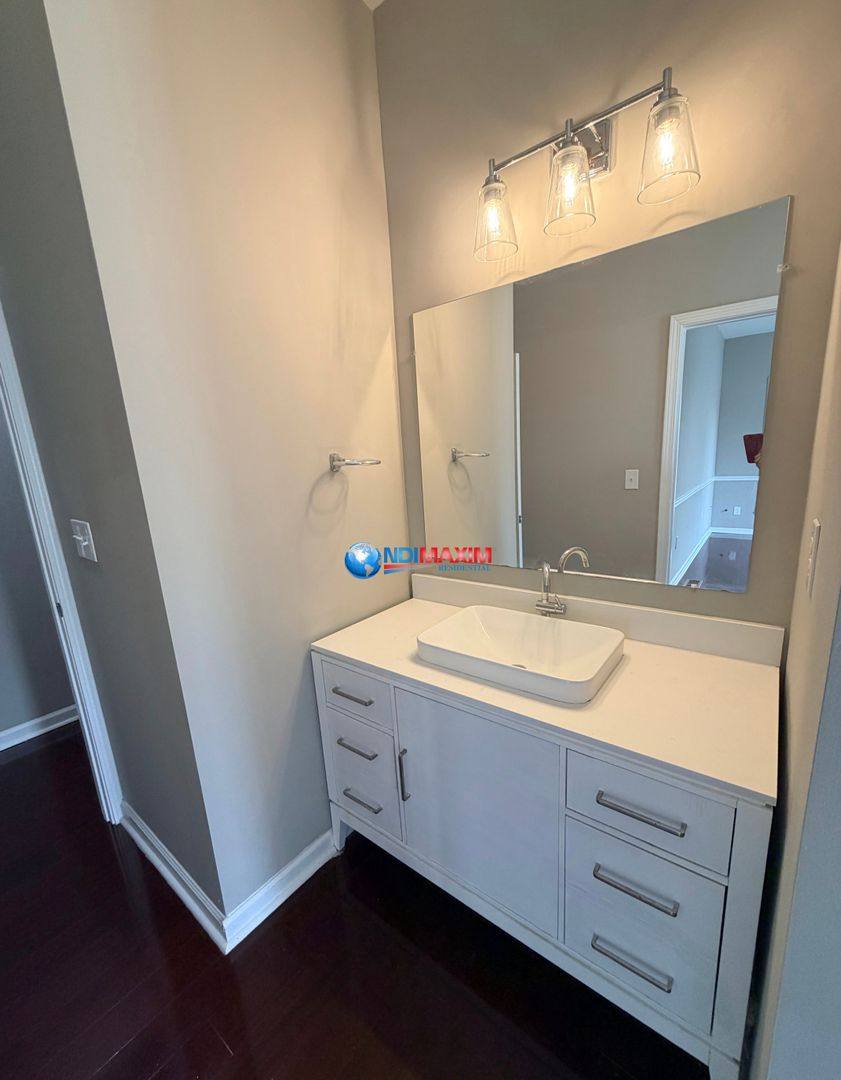 Apartment for rent at 145 N Main St, Jonesboro, GA 30236