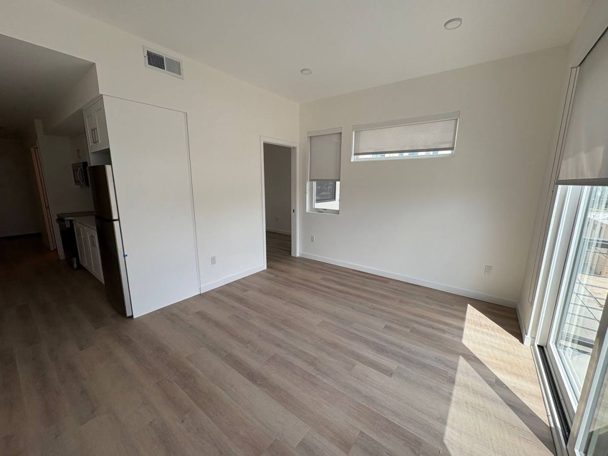 Apartment for rent at 4015 Richmond St #404, San Diego, CA 92103
