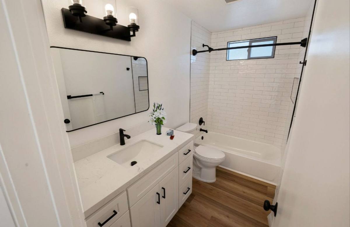 Apartment for rent at 399 Erbes Rd, Thousand Oaks, CA 91362