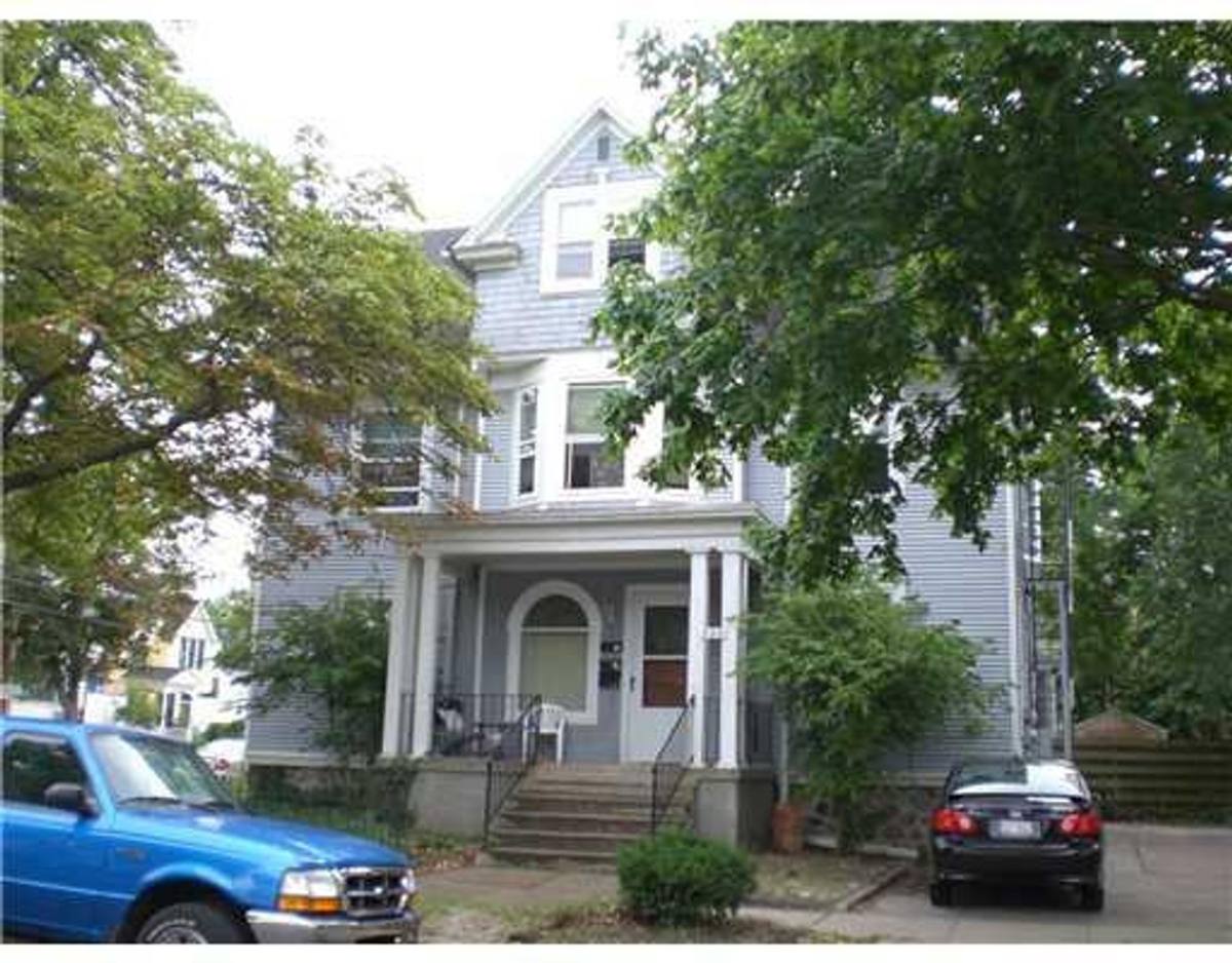 House for rent at 720 Catherine St, Ann Arbor, MI 48104