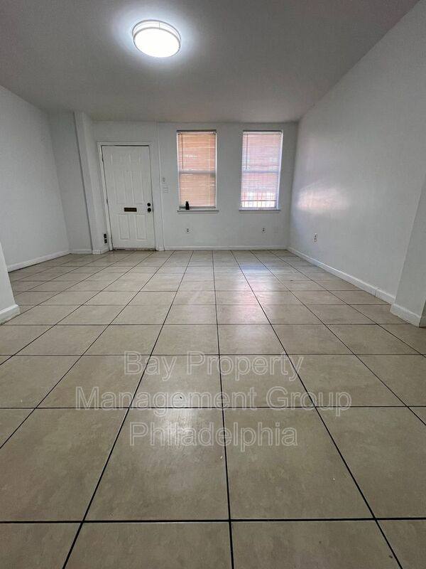Townhouse for rent at 1610 W Diamond St, Philadelphia, PA 19121