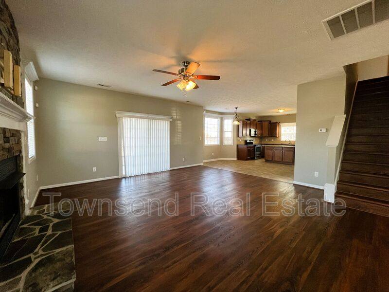 House for rent at 4211 Cherry Hill Lane, Fayetteville, NC 28312
