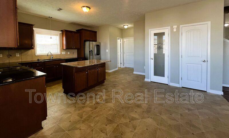 House for rent at 4211 Cherry Hill Lane, Fayetteville, NC 28312