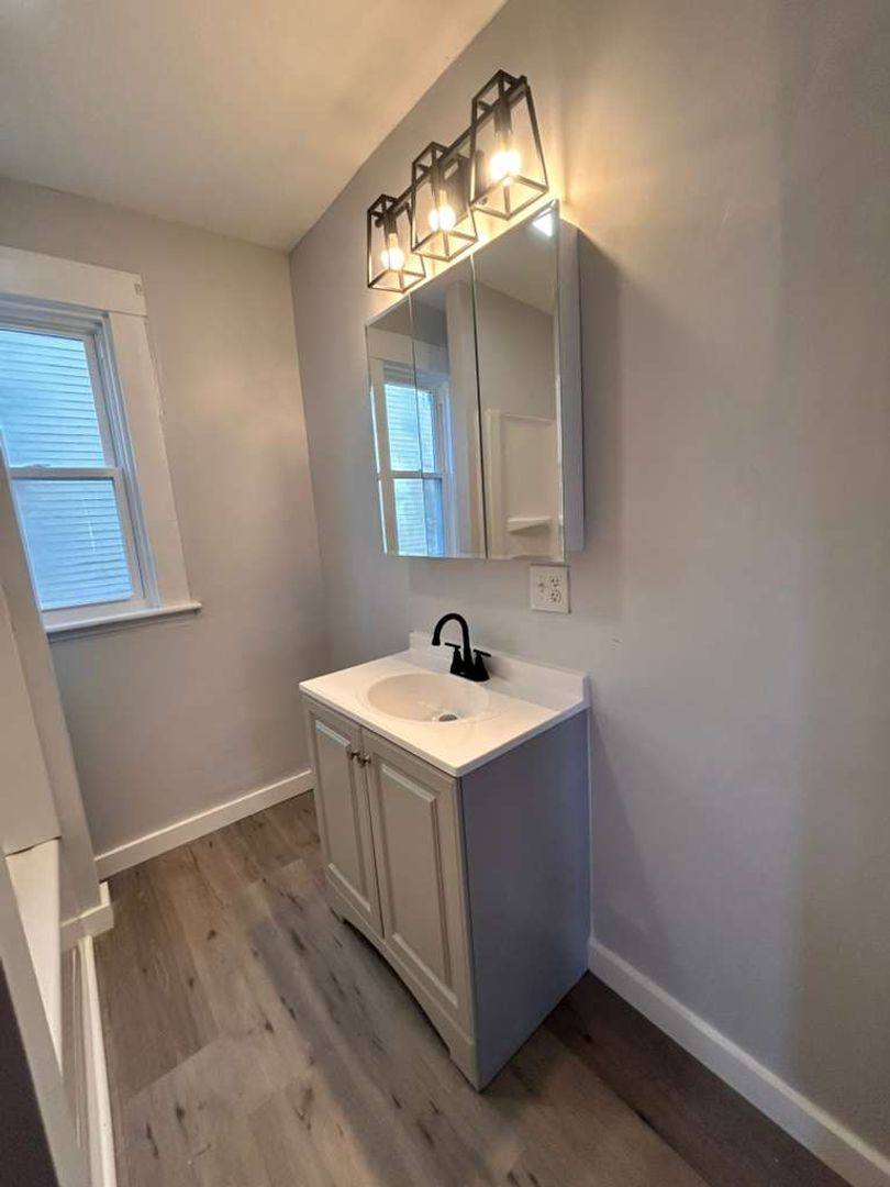Apartment for rent at 67 Fairlawn Ave, Southbridge, MA 01550