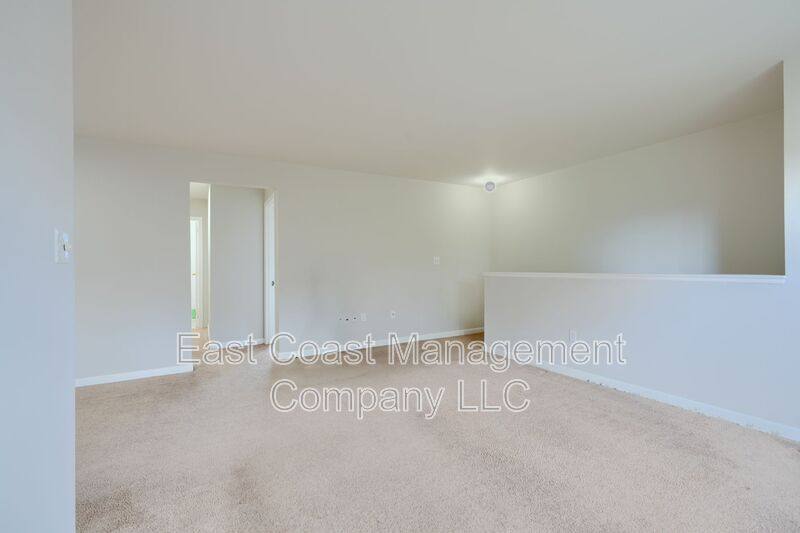 Apartment for rent at 117 Talbott St, Rockville, MD 20852