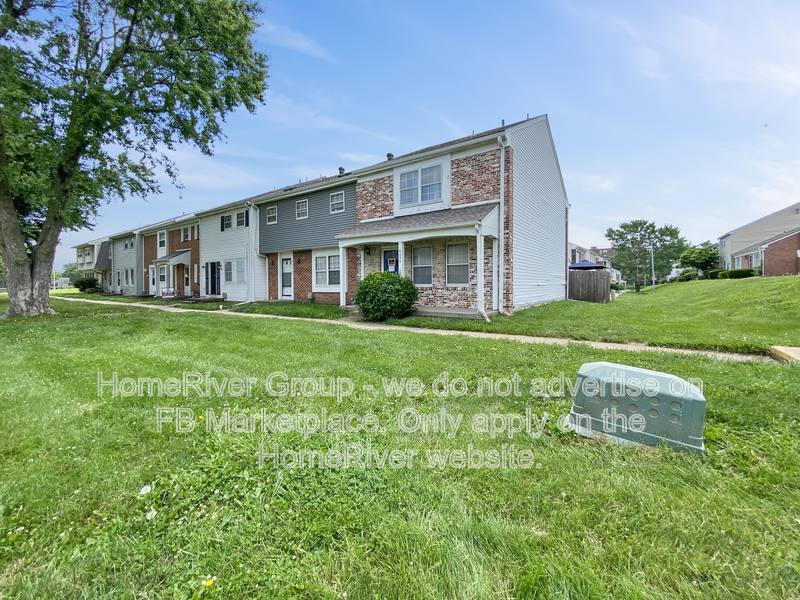Townhouse for rent at 6238 E 129th St, Grandview, MO 64030