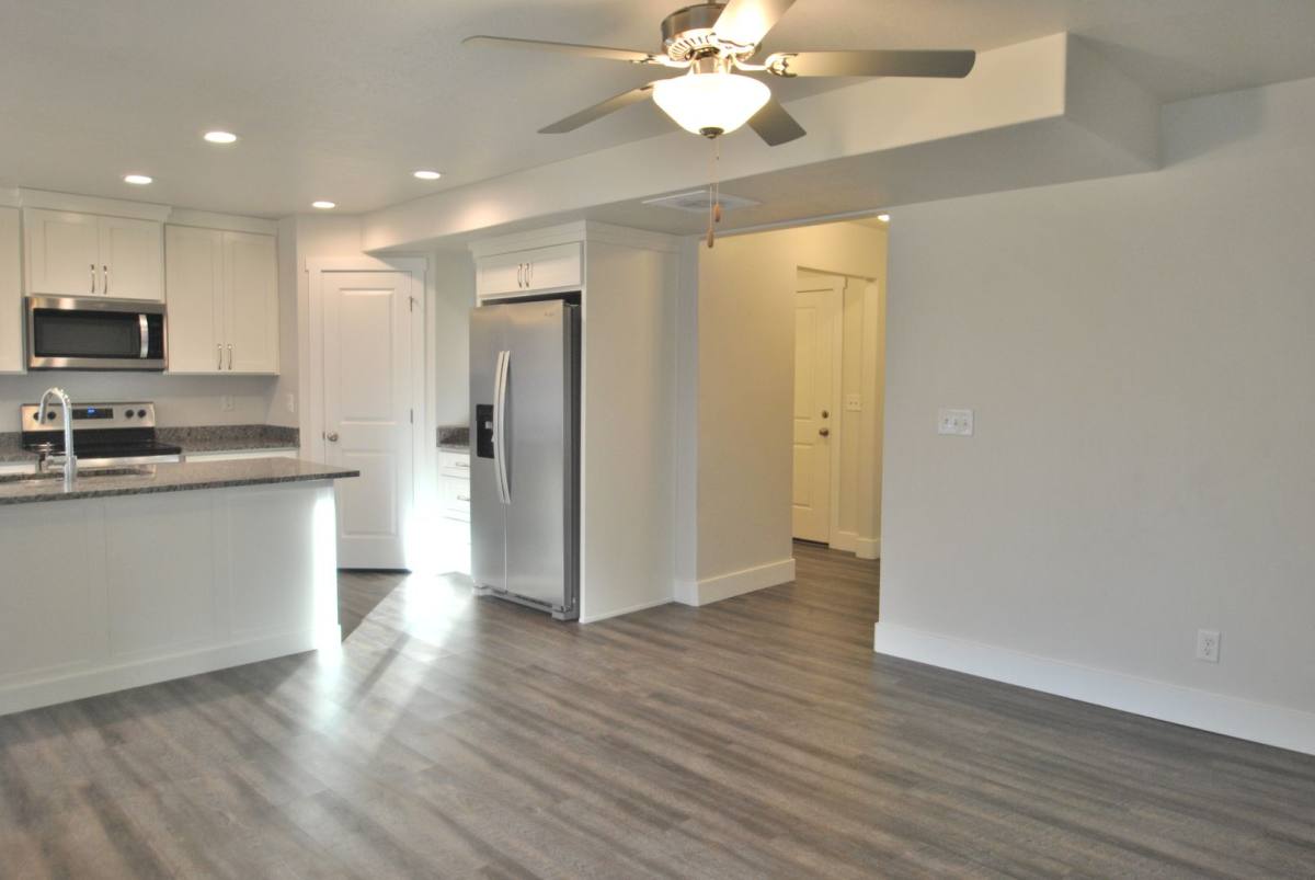 Townhouse for rent at 2049 N 380 E, Logan, UT 84341