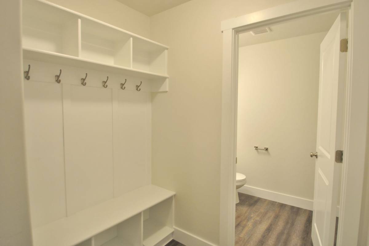 Townhouse for rent at 2049 N 380 E, Logan, UT 84341
