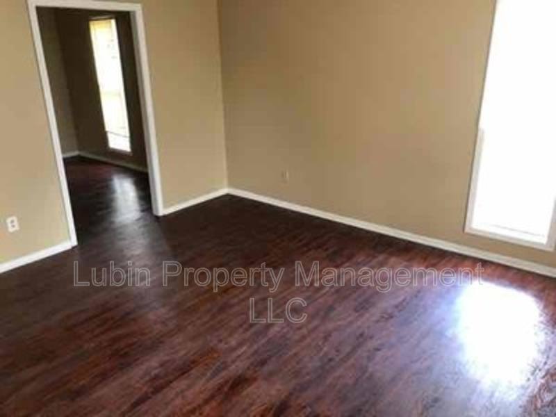 House for rent at 4957 Tiergarten St, Memphis, TN 38109