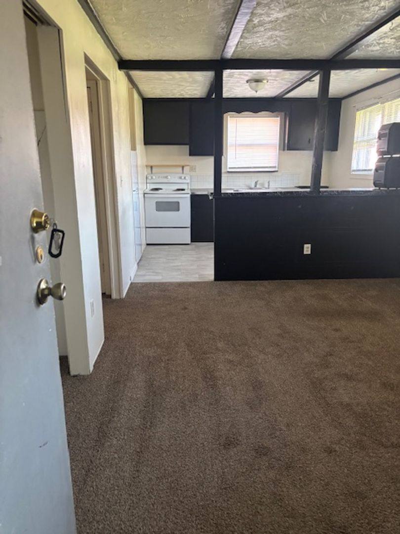 Apartment for rent at 103 Ontario St, Edinboro, PA 16412