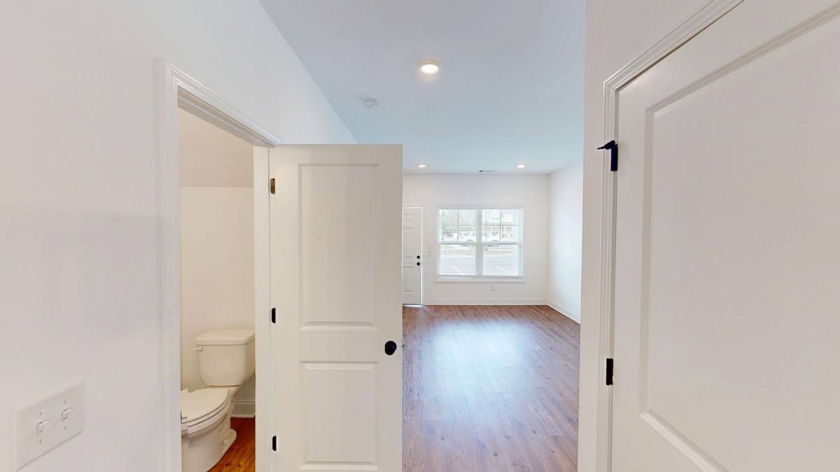 Townhouse for rent at 852 Levitan Dr, Columbia, TN 38401