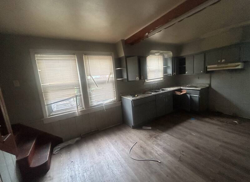 House for rent at 7007 Myron Ave, Saint Louis, MO 63121