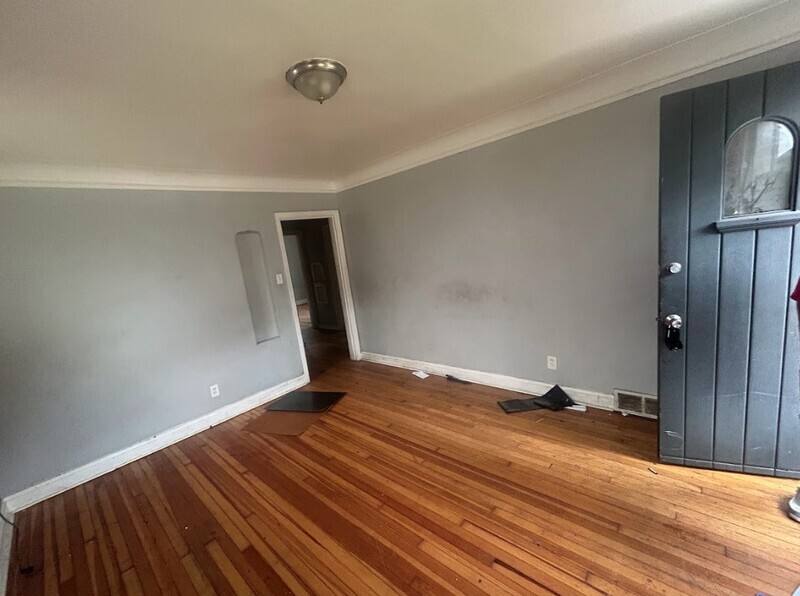 House for rent at 7007 Myron Ave, Saint Louis, MO 63121