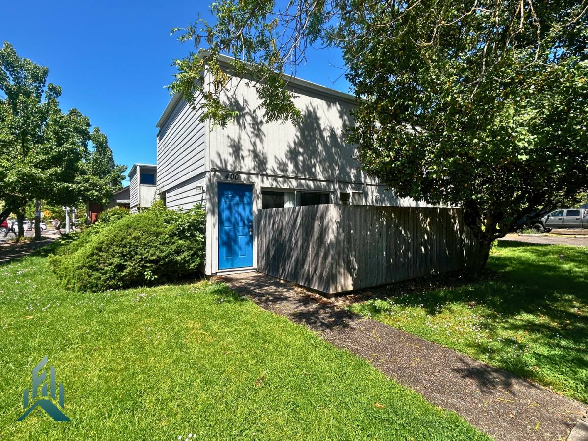 Apartment for rent at 1805-1823 NW Harrison Blvd, Corvallis, OR 97330