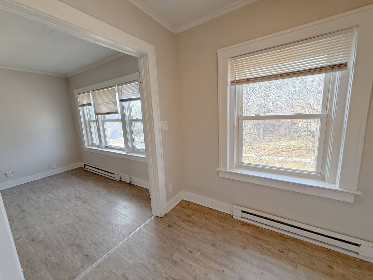 Apartment for rent at 301-307 N Gladstone Blvd, Kansas City, MO 64123