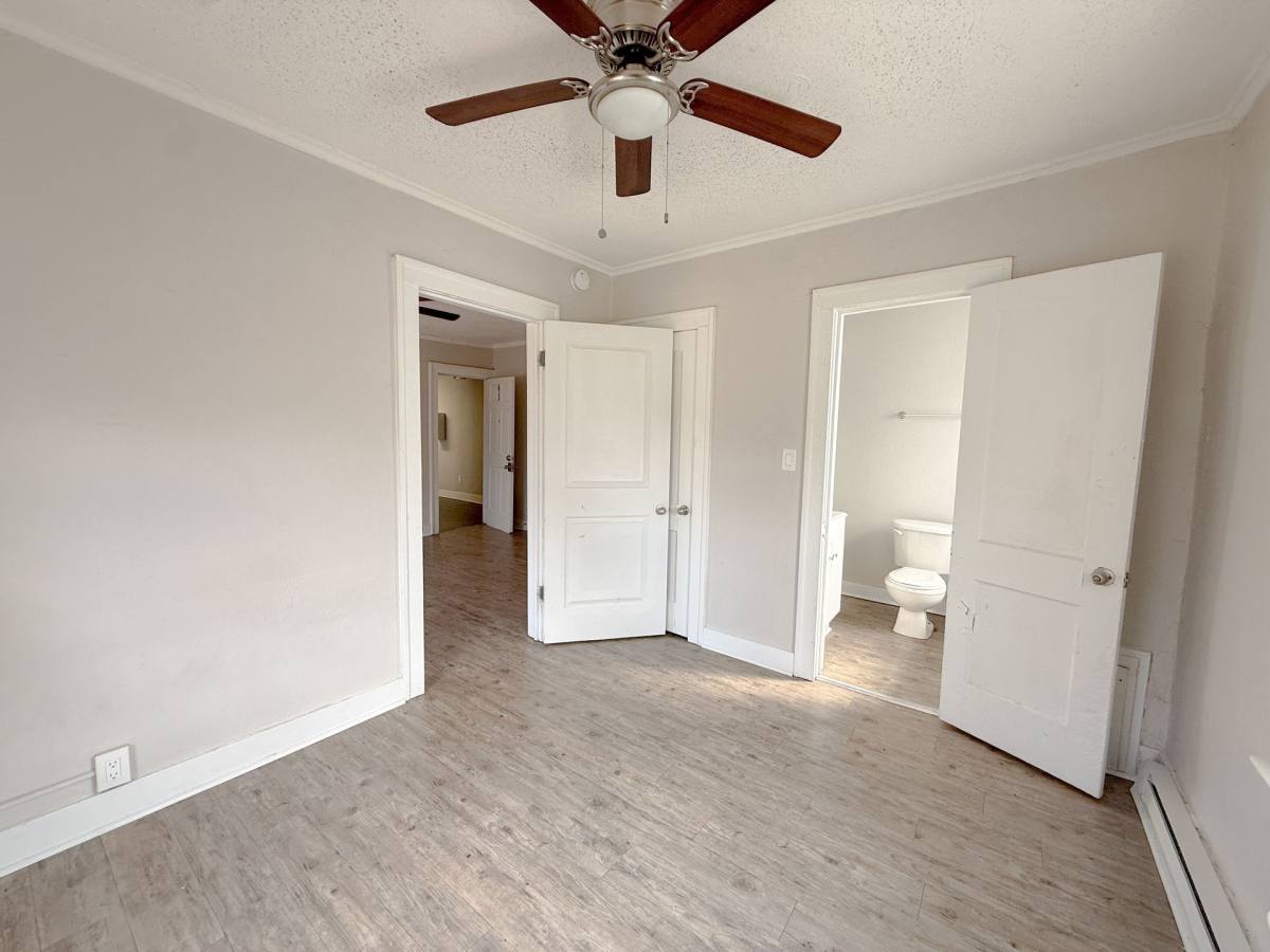 Apartment for rent at 301-307 N Gladstone Blvd, Kansas City, MO 64123