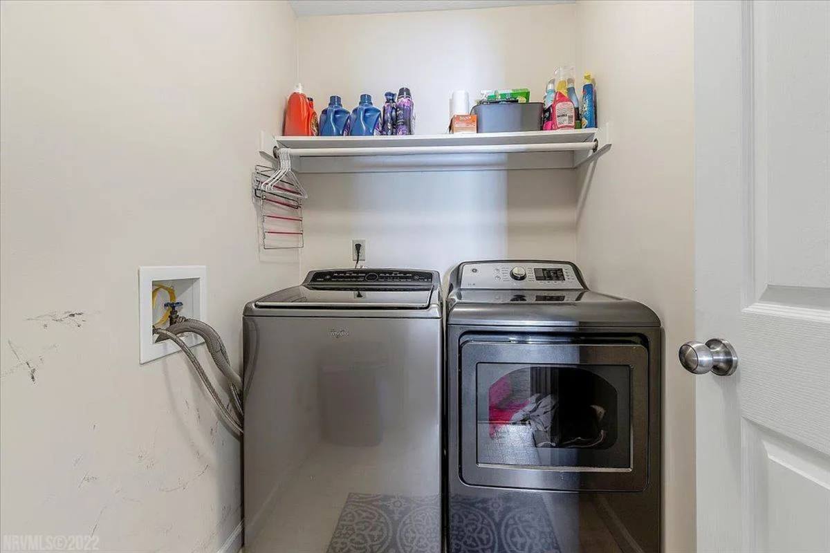 Townhouse for rent at 1641 York Dr NW, Christiansburg, VA 24073