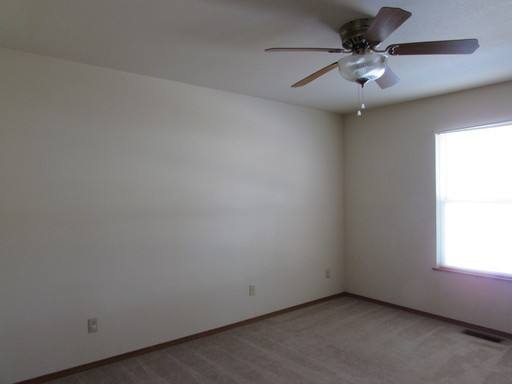 Apartment for rent at 20375 Skyview Dr, Waynesville, MO 65583