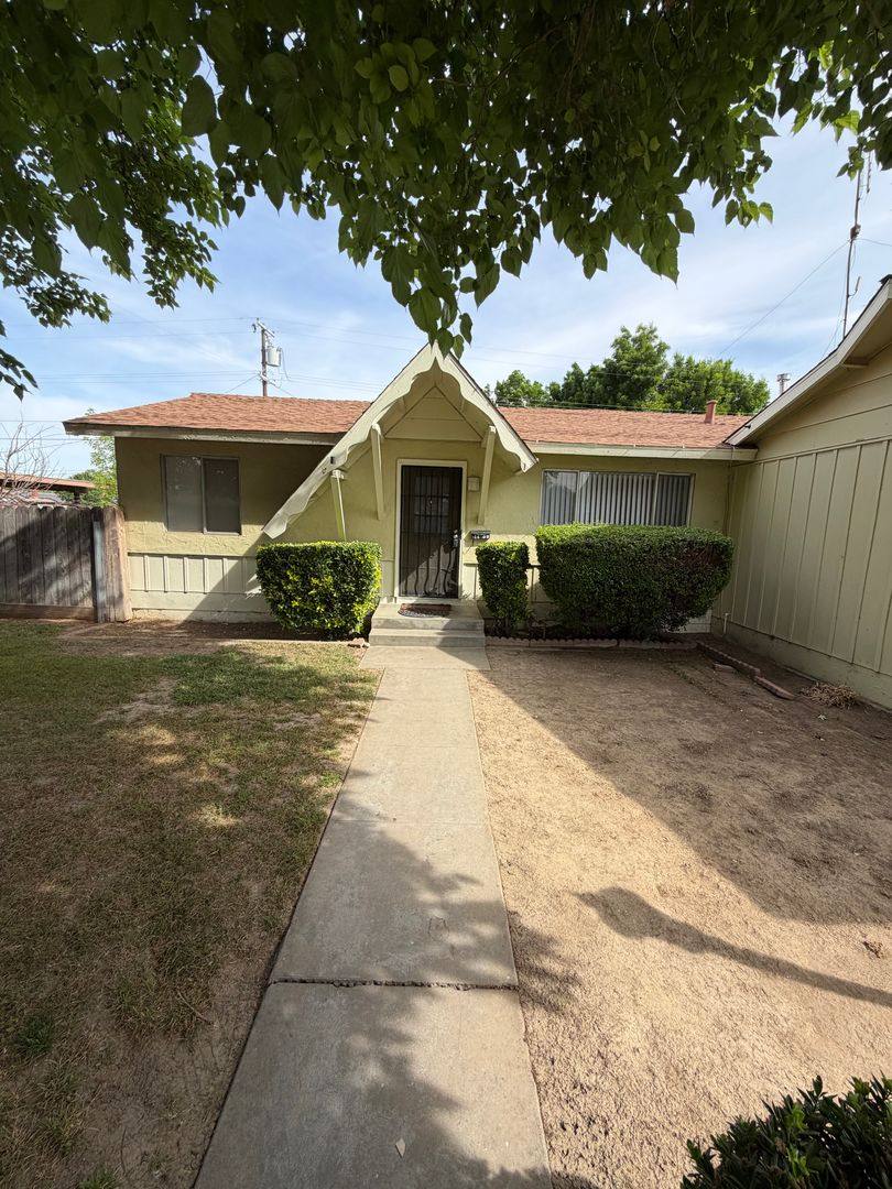Condo for rent at 1409 Roberts Ave, Madera, CA 93637