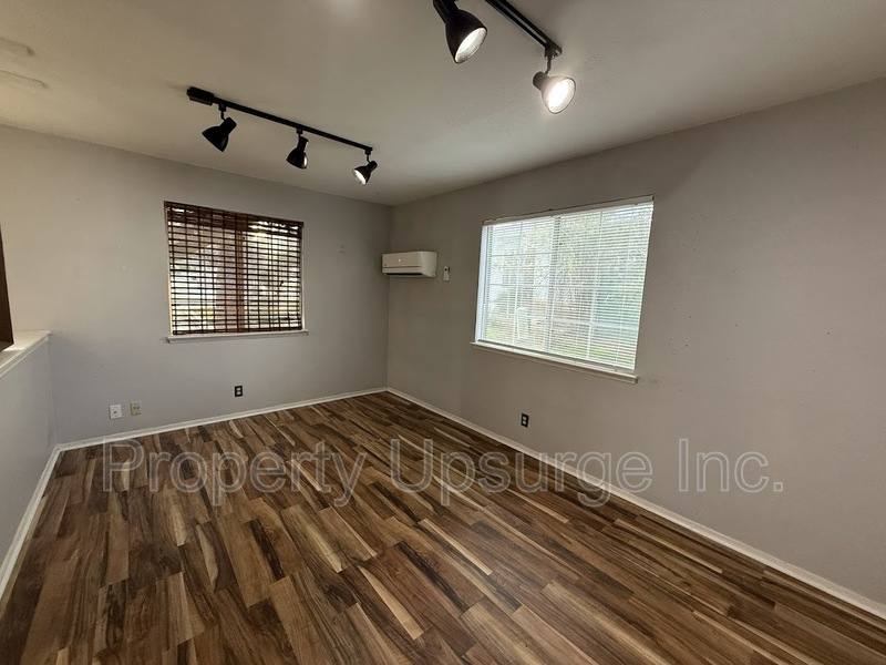 Apartment for rent at 3404 Bechelli Lane - C, Redding, CA 96002