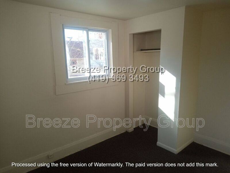 House for rent at 771 Orchard St #771-5, Toledo, OH 43609