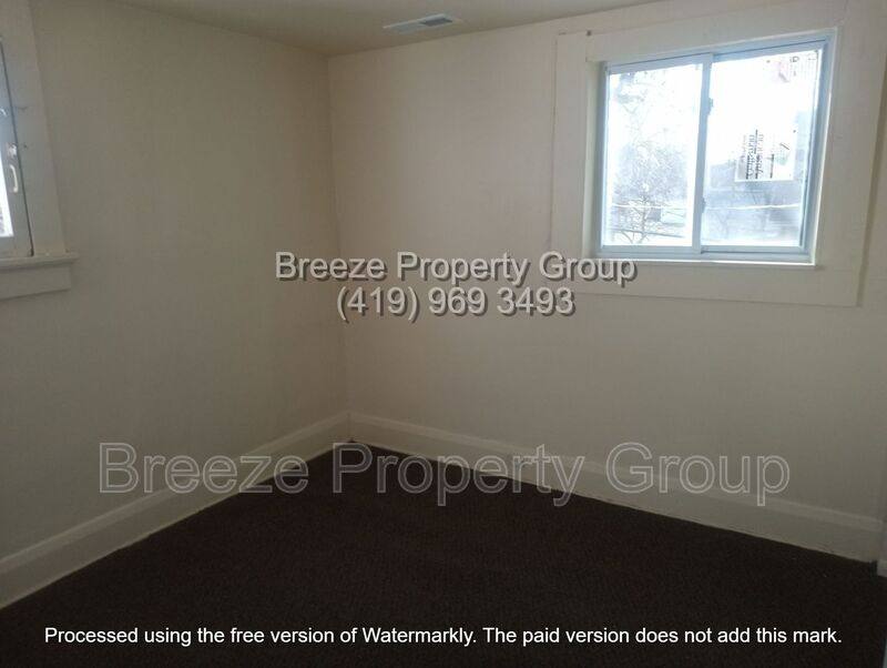 House for rent at 771 Orchard St #771-5, Toledo, OH 43609