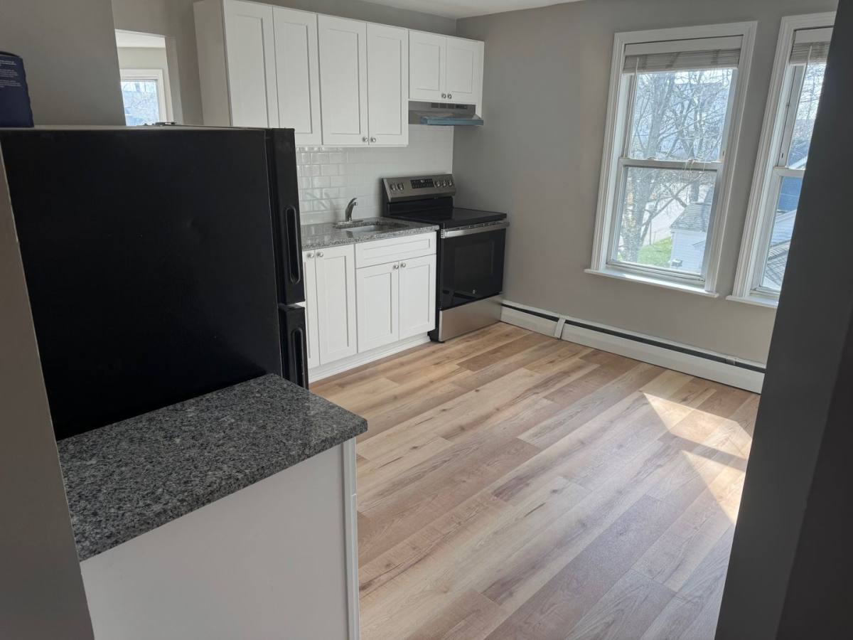 Apartment for rent at 16 Maple St, Derry, NH 03038