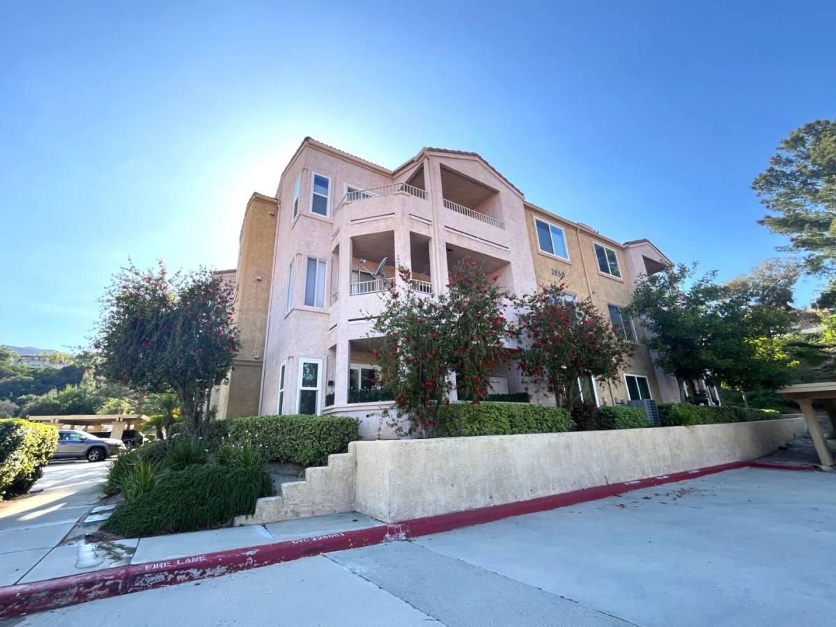 Condo for rent at 2550 San Gabriel Way, Corona, CA 92882