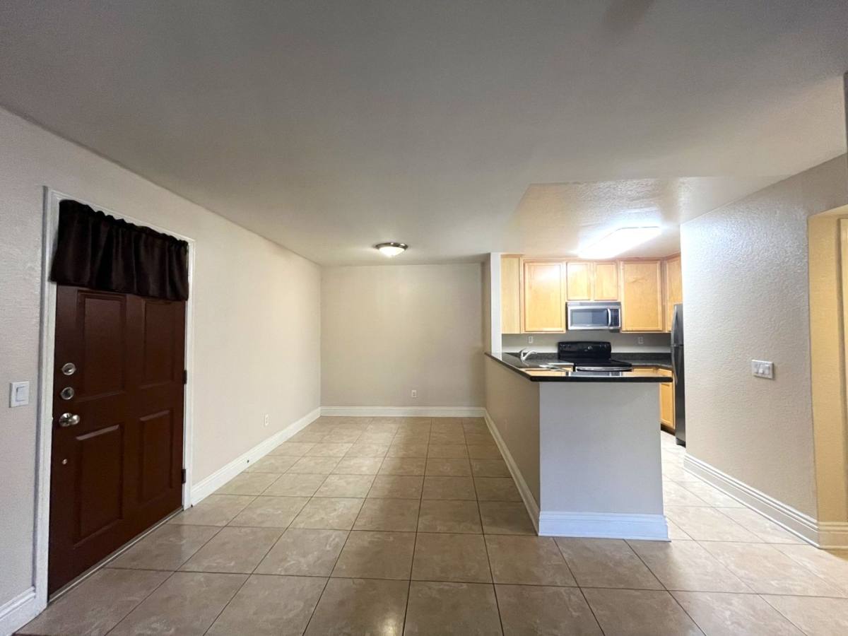 Condo for rent at 2550 San Gabriel Way, Corona, CA 92882