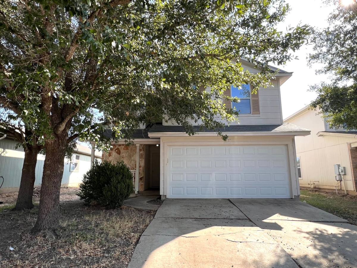 House for rent at 14413 Pebble Run Path, Manor, TX 78653