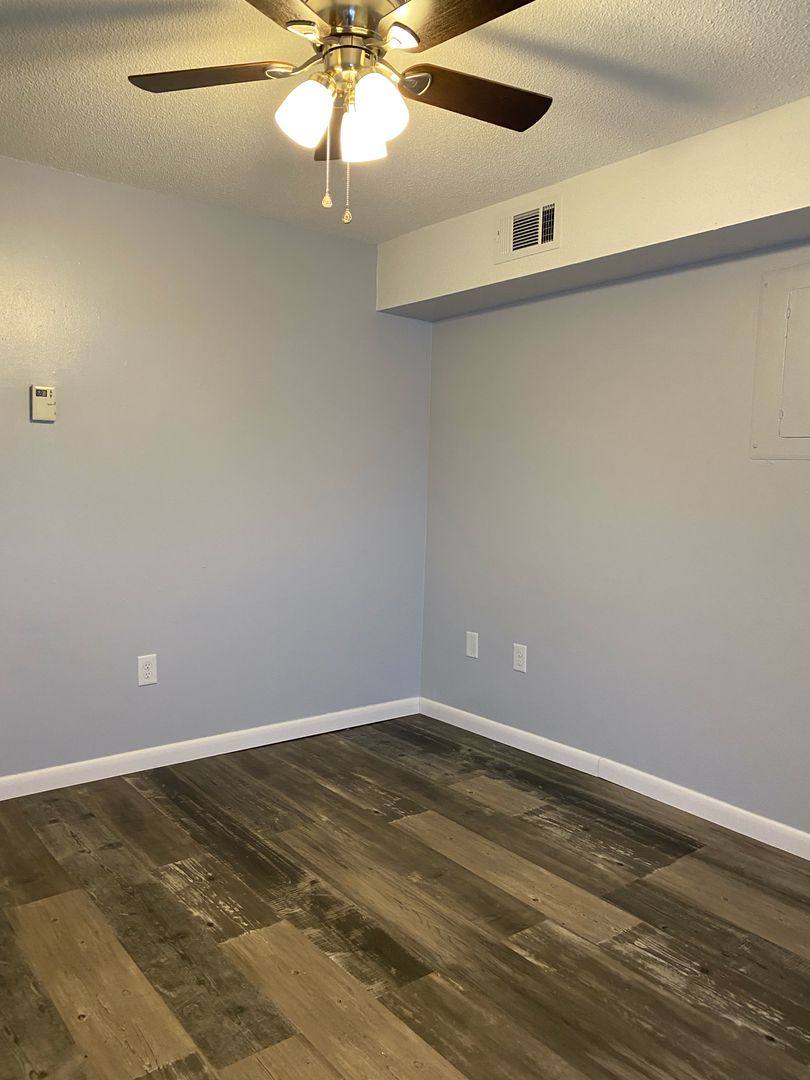 Apartment for rent at 103 W 6th St, Corbin, KY 40701