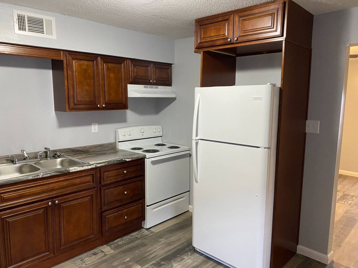 Apartment for rent at 103 W 6th St, Corbin, KY 40701