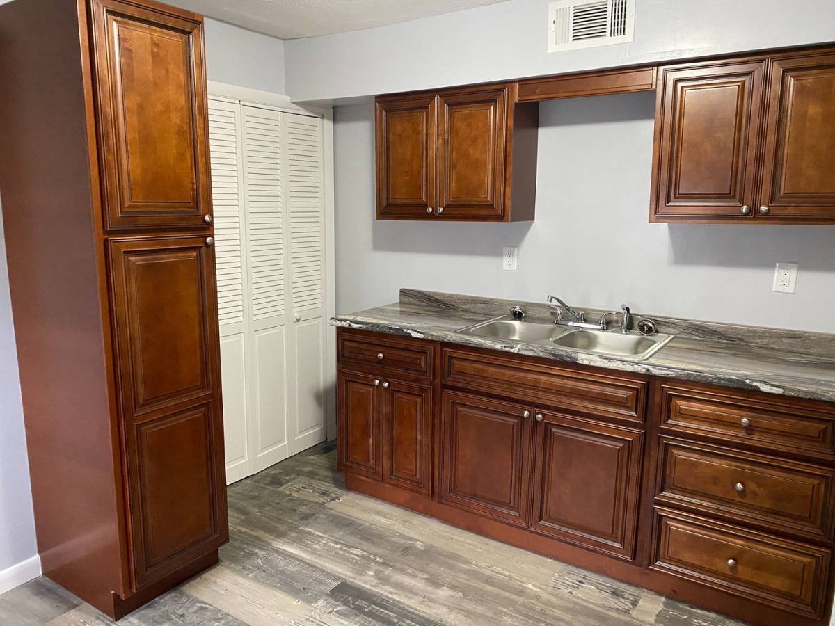 Apartment for rent at 103 W 6th St, Corbin, KY 40701