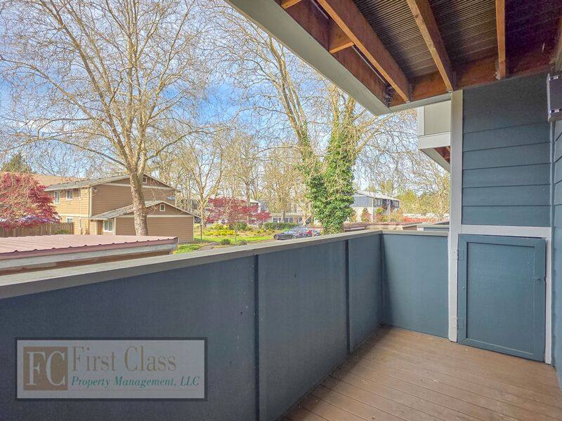 Apartment for rent at 17150 SW Heritage Court #128, Beaverton, OR 97006