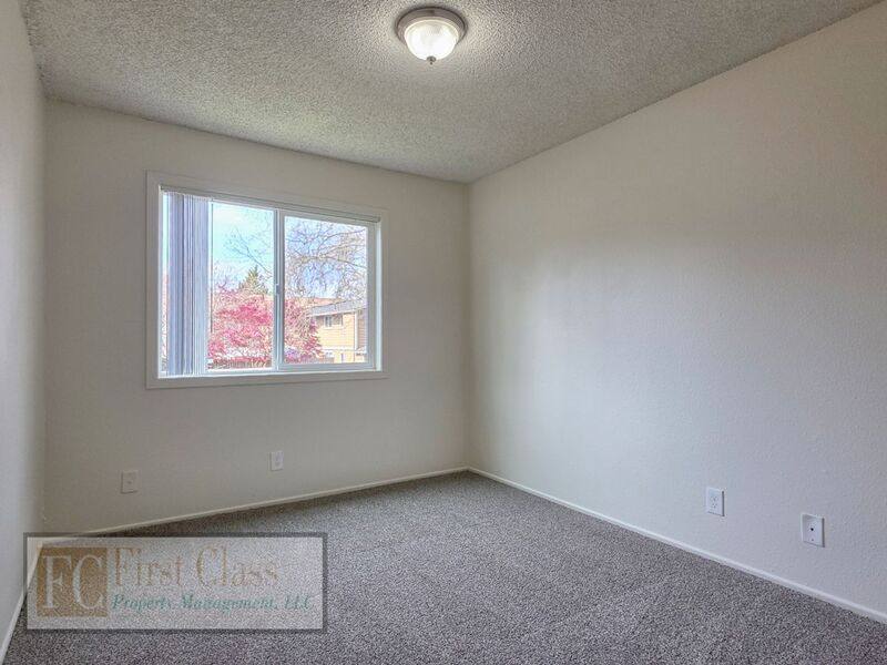 Apartment for rent at 17150 SW Heritage Court #128, Beaverton, OR 97006