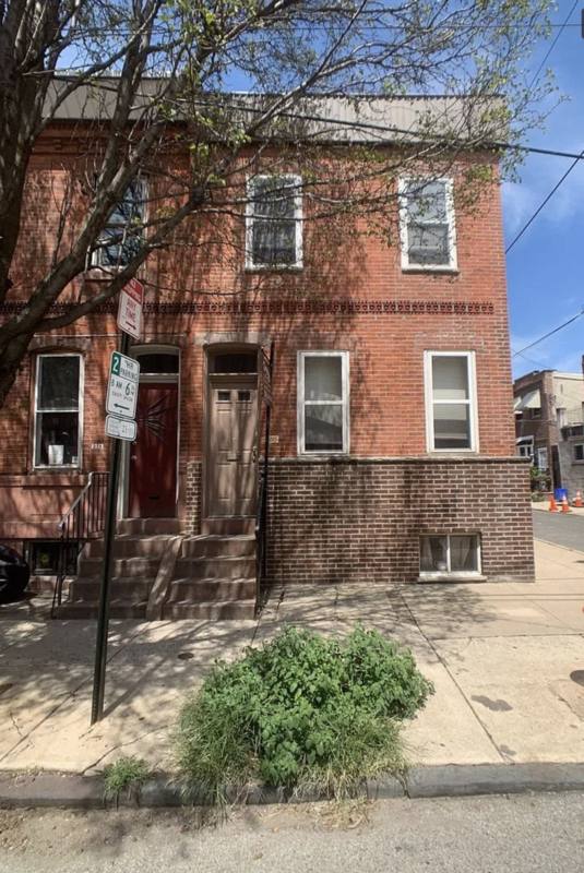 Apartment for rent at 1215 Tasker St #1, Philadelphia, PA 19148