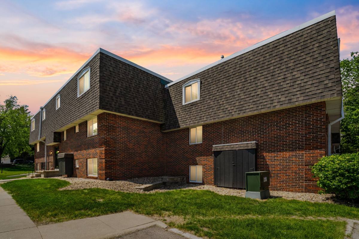 Apartment for rent at 1141 Lantern Square, Waterloo, IA 50701